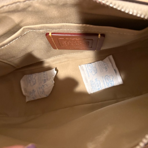 Coach Teri Lemon Print Bag NWT - Picture 3 of 8